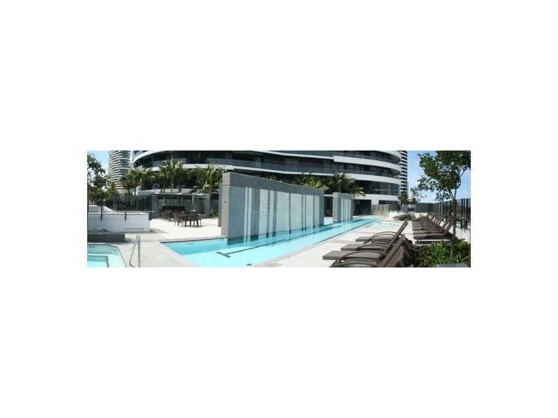 22106/21 Elizabeth Avenue, Broadbeach QLD 4218