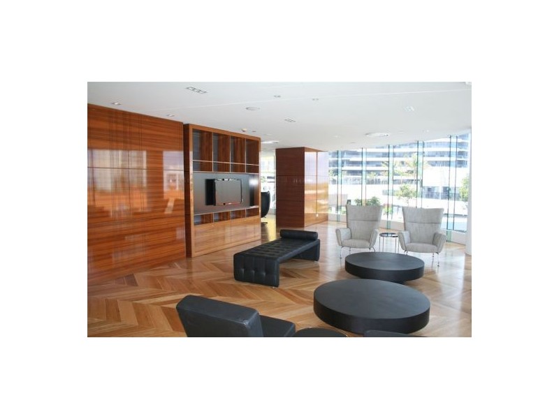 22106/21 Elizabeth Avenue, Broadbeach QLD 4218