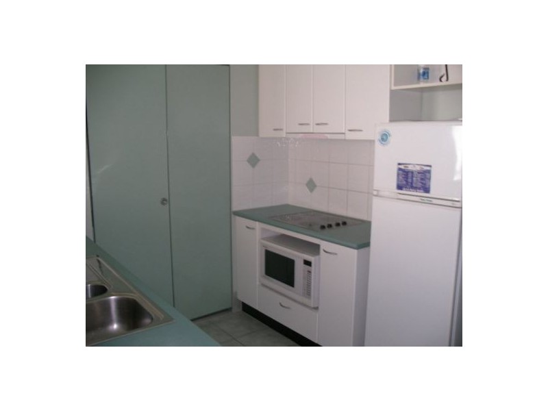 212/30 Surf Parade, Broadbeach QLD 4218