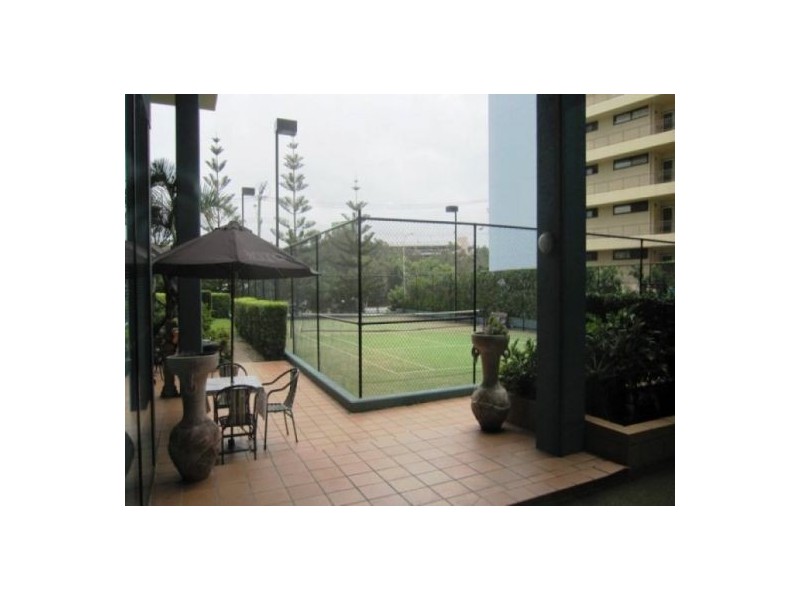 212/30 Surf Parade, Broadbeach QLD 4218