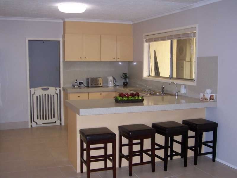 18 Rosemont Avenue, Broadbeach Waters QLD 4218