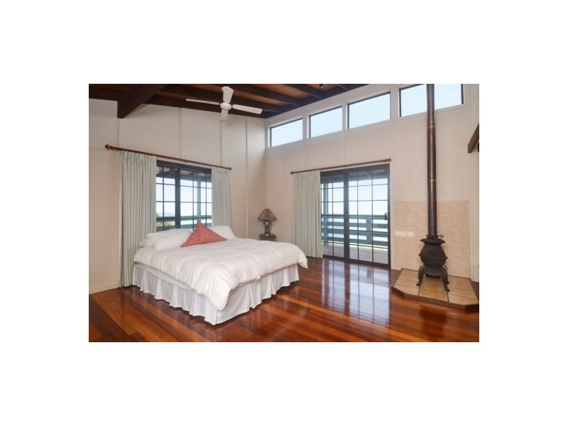 80 Magnetic Drive, Tamborine Mountain QLD 4272