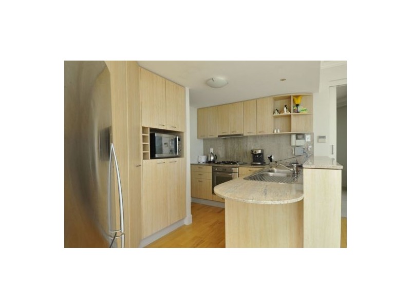 702/1 Twenty First Avenue, Palm Beach QLD 4221
