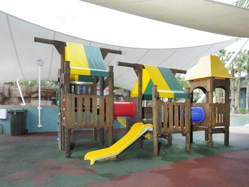 10 Alexandra Avenue, Broadbeach QLD 4218