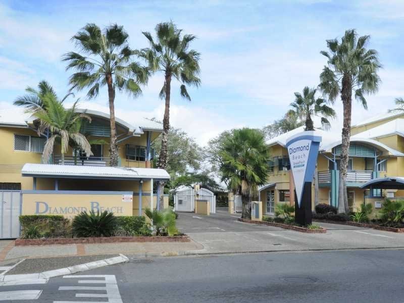 10 Alexandra Avenue, Broadbeach QLD 4218