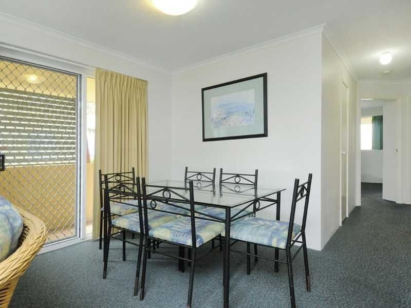 10 Alexandra Avenue, Broadbeach QLD 4218
