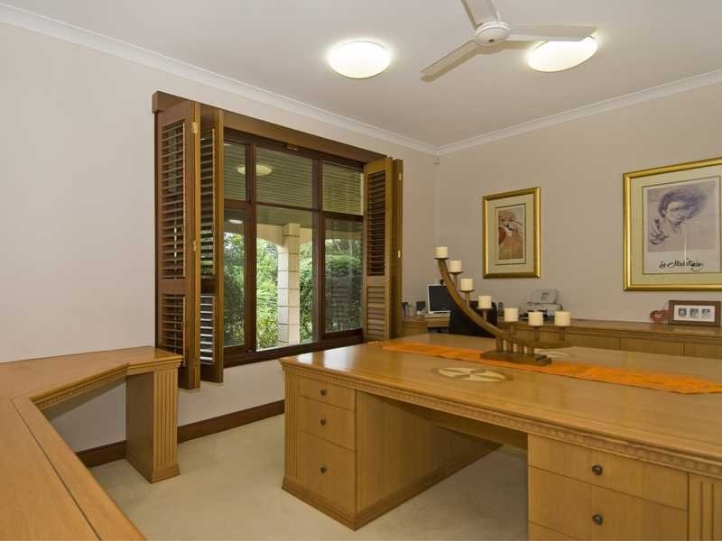 86 Aylesham Drive, Bonogin QLD 4213