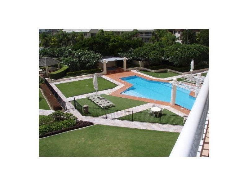 12/129 Surf Parade, Broadbeach QLD 4218