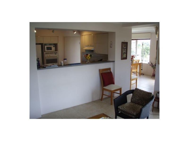 12/129 Surf Parade, Broadbeach QLD 4218