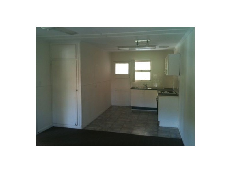 3/23 White Street, Southport QLD 4215