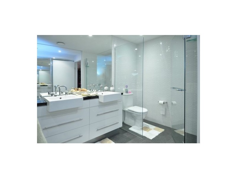 1001/89 Surf Parade, Broadbeach QLD 4218