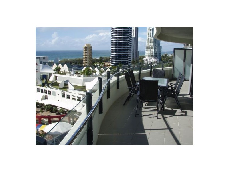 89 Surf Parade, Broadbeach QLD 4218
