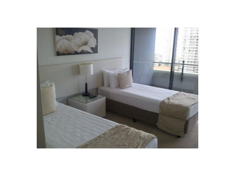 89 Surf Parade, Broadbeach QLD 4218