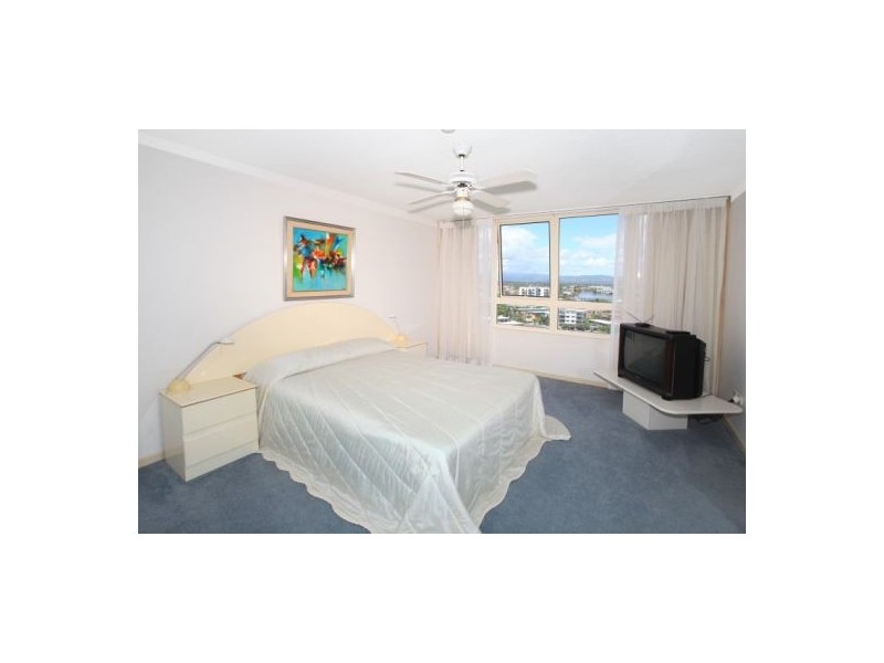 11D/2 Riverview Parade, Surfers Paradise QLD 4217