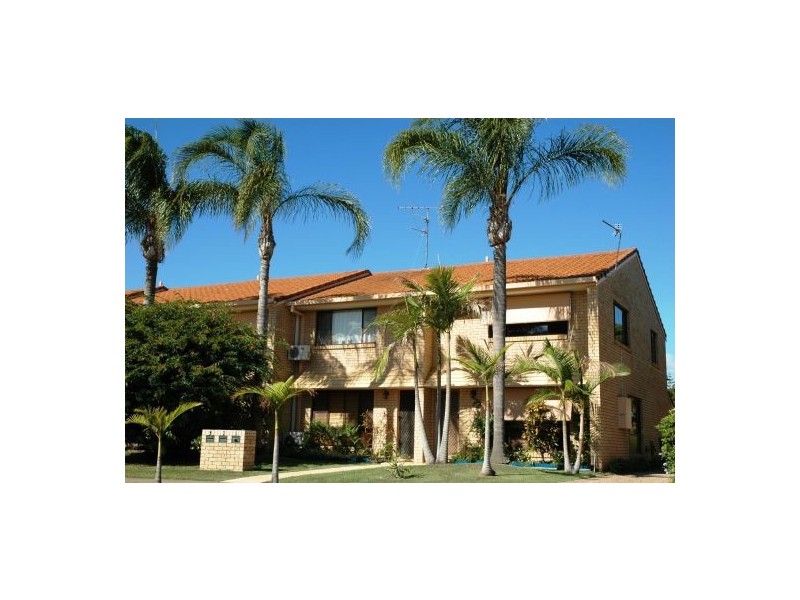 2/26 Duet Drive, Mermaid Waters QLD 4218