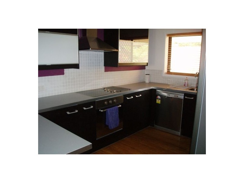 2/26 Duet Drive, Mermaid Waters QLD 4218