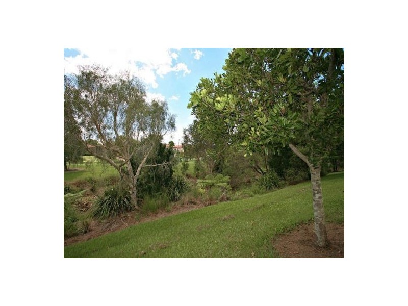 6 Fan Road, Robina QLD 4226