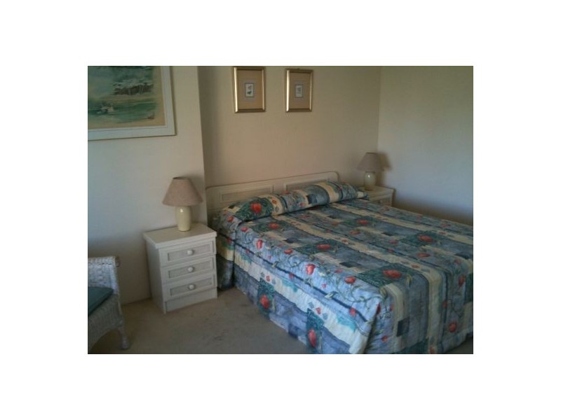 801/5 Enderly Avenue, Surfers Paradise QLD 4217