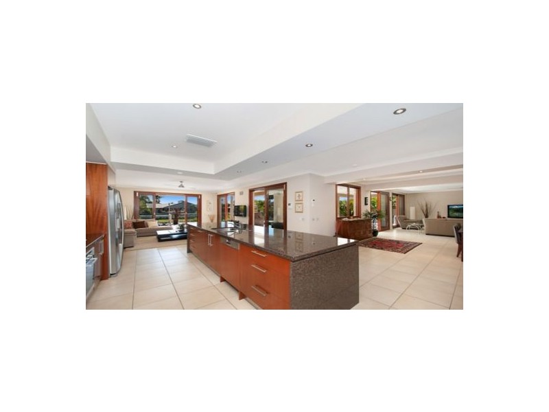 48 Charolais Crescent, Benowa Waters QLD 4217