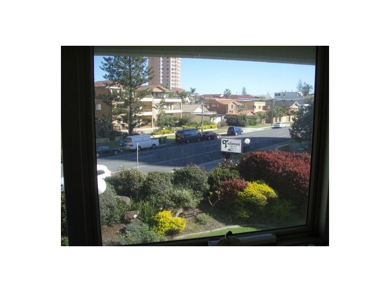 Broadbeach QLD 4218