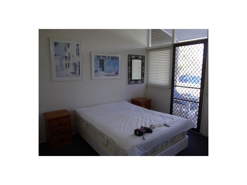 4/118 Old Burleigh Rd, Broadbeach QLD 4218