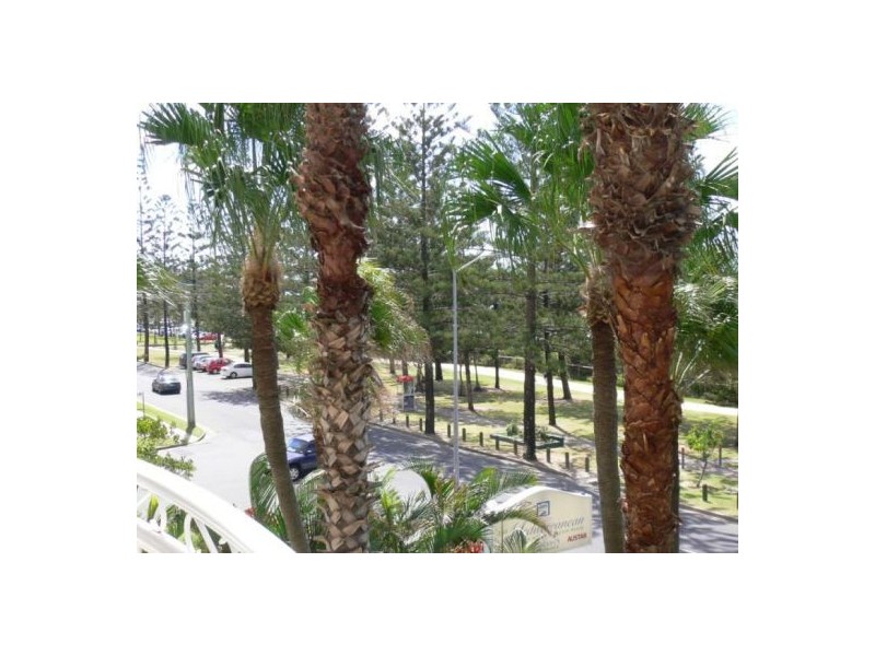 Burleigh Heads QLD 4220