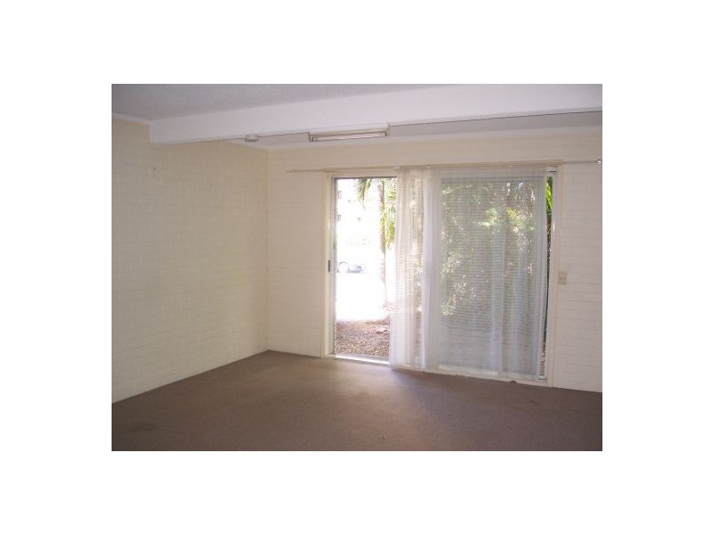 2/10 Peninsular Drive, Surfers Paradise QLD 4217