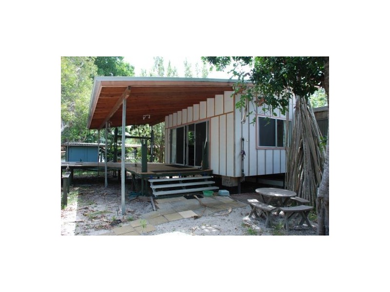 Lot 5 C9133 Currigee South Stradbroke Island, South Stradbroke QLD 4216