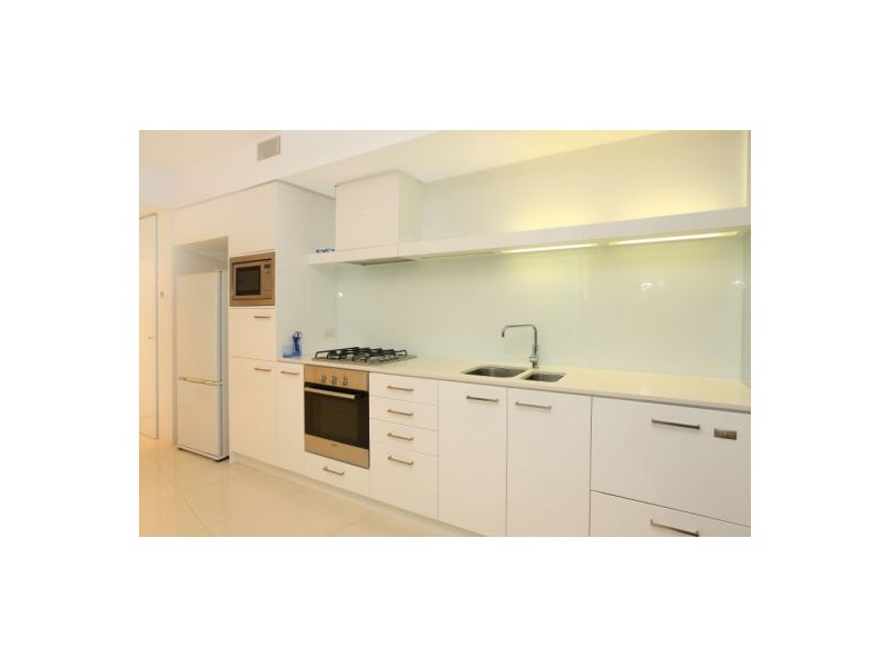 303/9 Hamilton Avenue ‘Q1″, Surfers Paradise QLD 4217