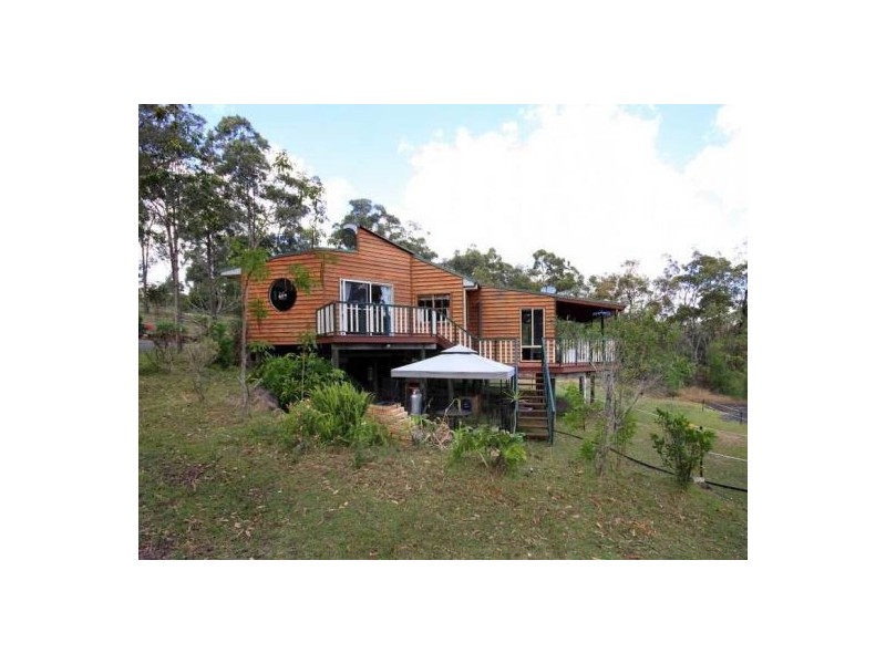 86 Tourmaline Court, Bonogin QLD 4213