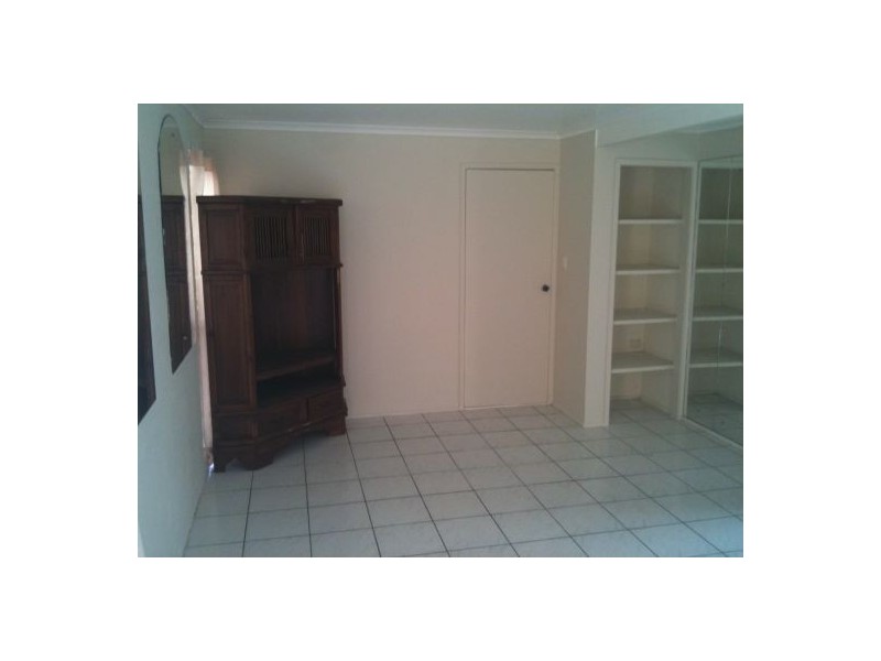 1/25  Doggett Drive, Miami QLD 4220