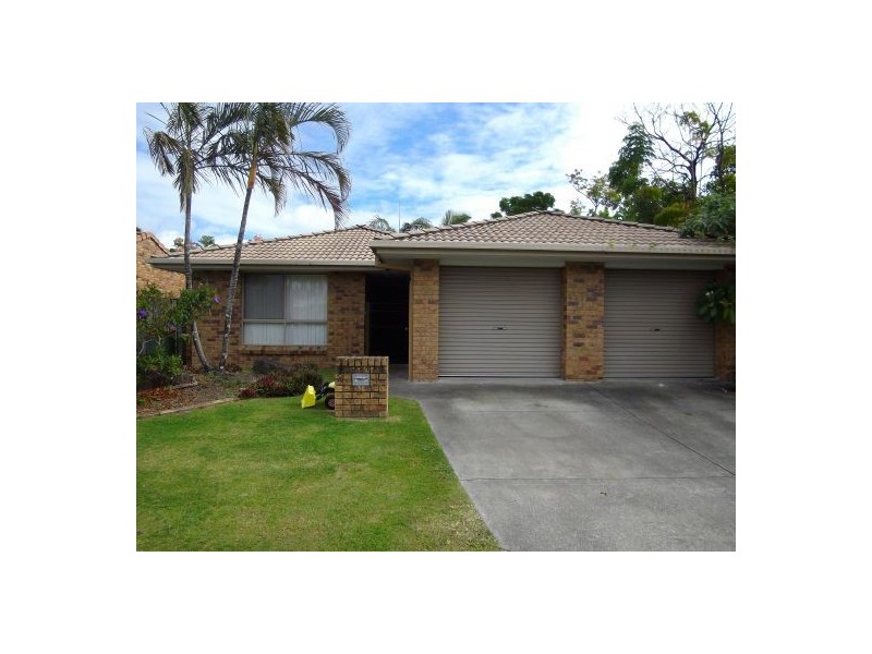 8 Casetta Court, Varsity Lakes QLD 4227