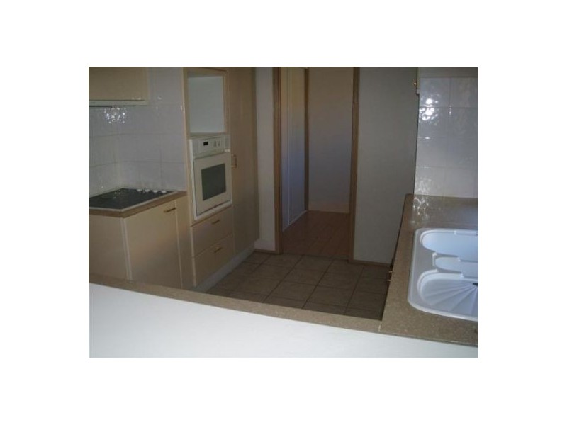 8 Casetta Court, Varsity Lakes QLD 4227