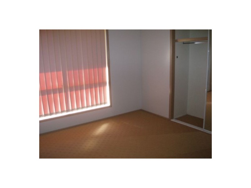 8 Casetta Court, Varsity Lakes QLD 4227