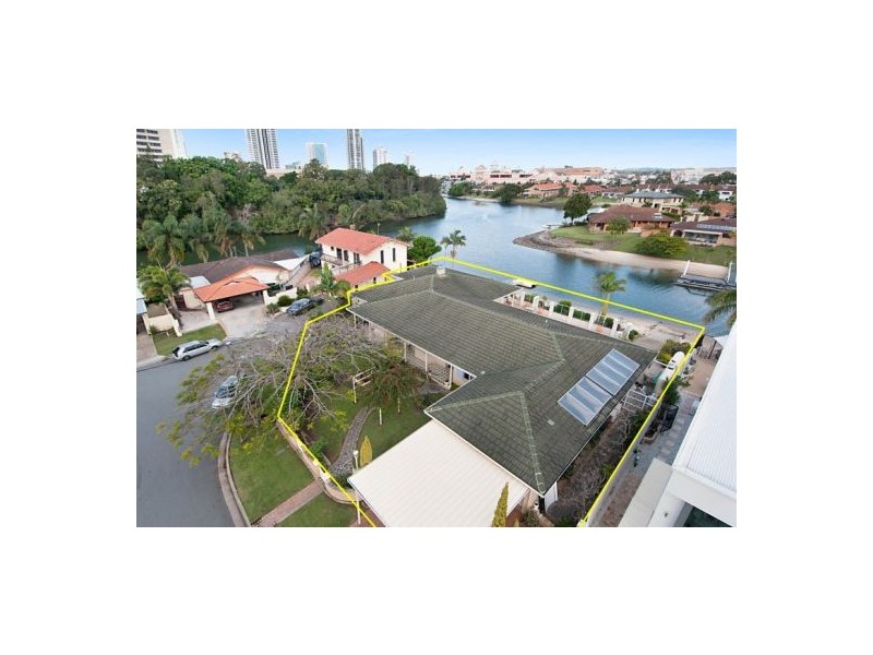4-6 Merrimac Boulevard, Broadbeach Waters QLD 4218