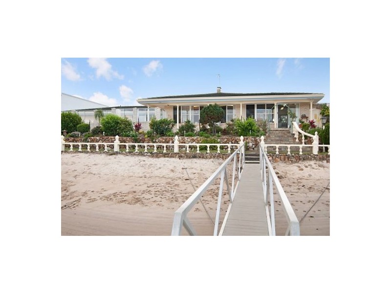 4-6 Merrimac Boulevard, Broadbeach Waters QLD 4218