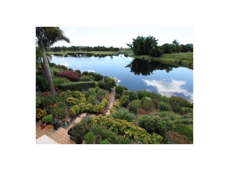 30/117 Palm Meadows, Carrara QLD 4211