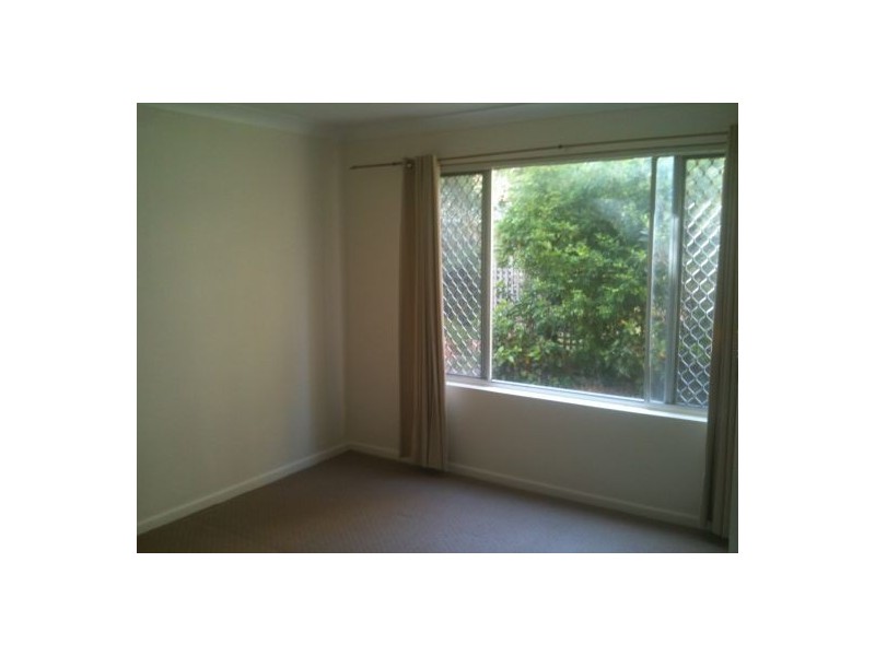 1/274  Hedges Ave, Broadbeach QLD 4218