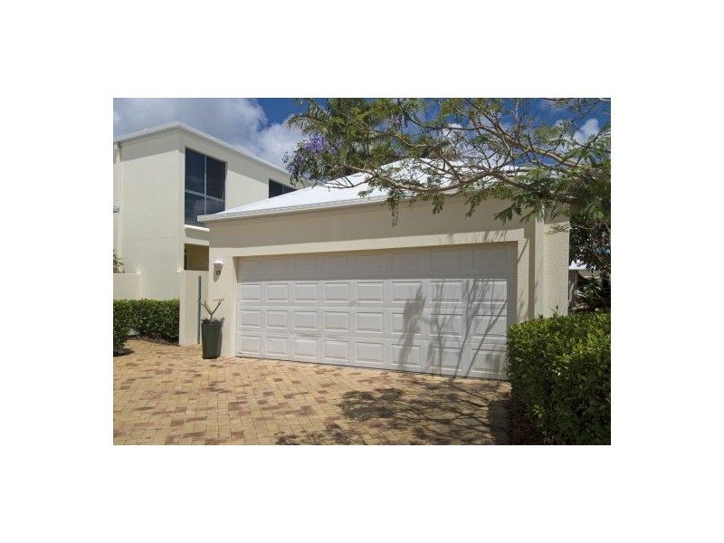 Unit 15 ‘Mariner Quays’ 3 Lee Road, Runaway Bay QLD 4216