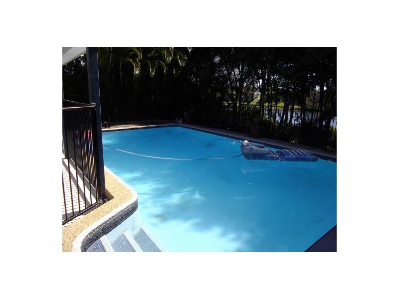 Burleigh Waters QLD 4220
