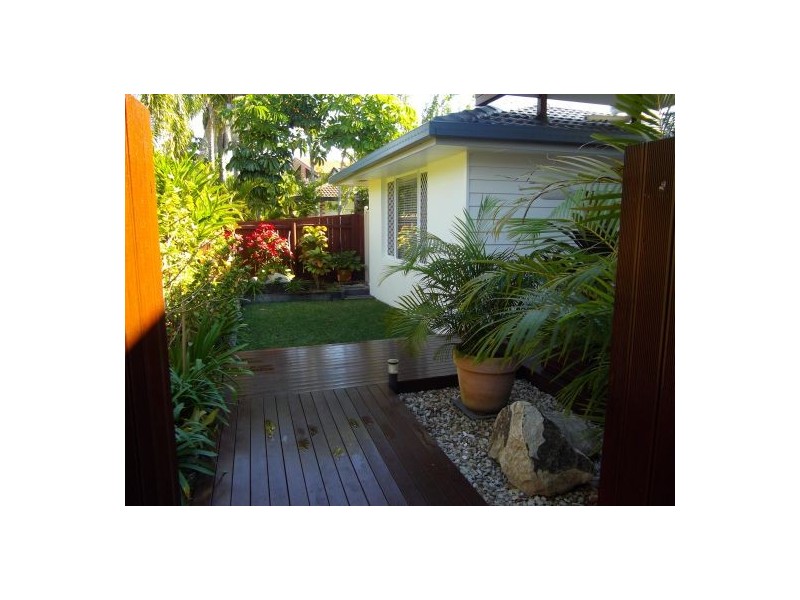Burleigh Waters QLD 4220