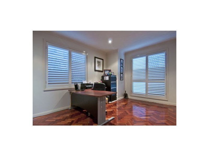 37 South Quay Drive, Biggera Waters QLD 4216
