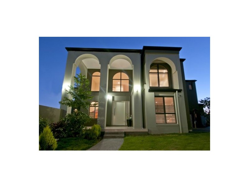37 South Quay Drive, Biggera Waters QLD 4216