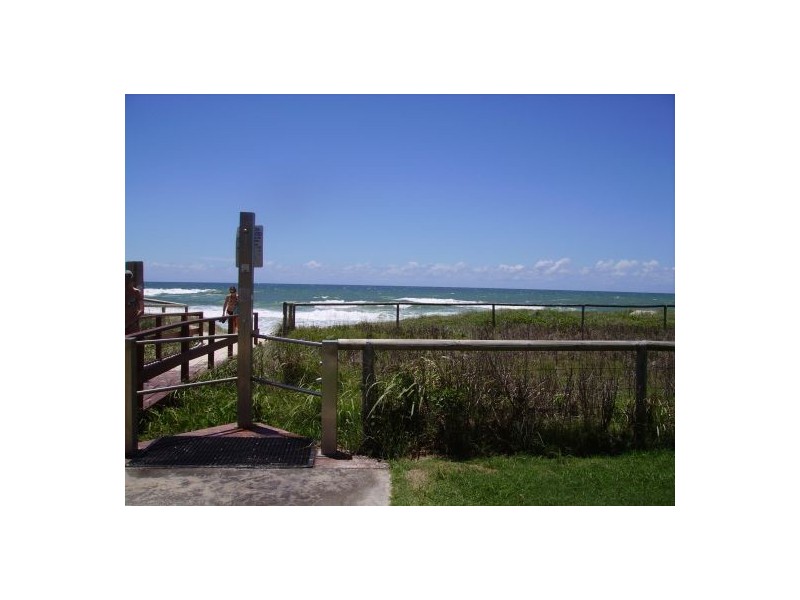 Unit 8 22 Frederick Street, Surfers Paradise QLD 4217