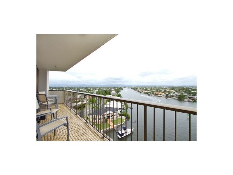 Broadbeach Waters QLD 4218