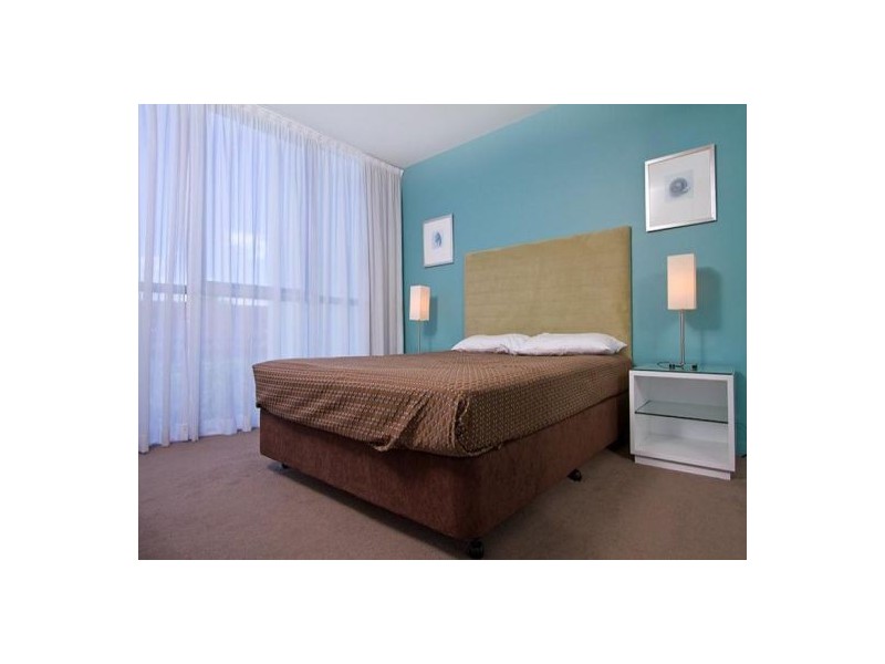 Unit 401 ‘Artique’ 18 Enderley Avenue, Surfers Paradise QLD 4217