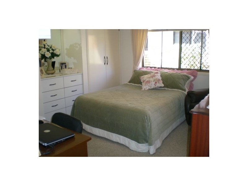 Unit 1 11 Huon Crescent, Runaway Bay QLD 4216