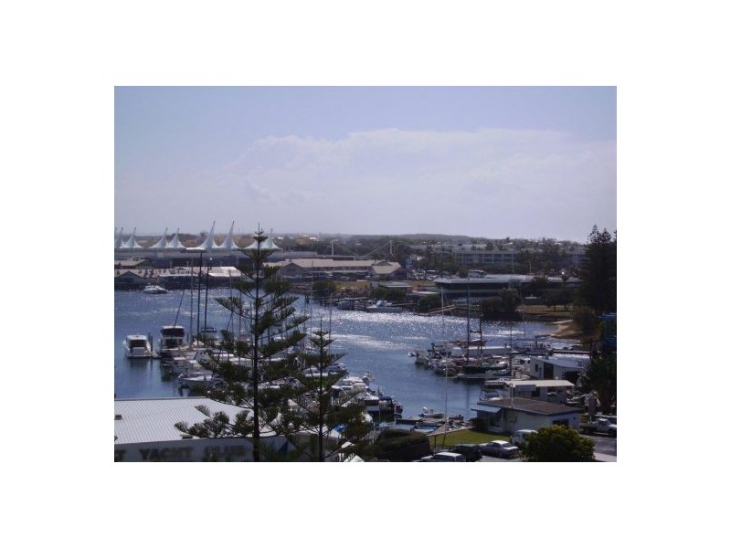 Unit 14 ‘Admiral North’ 14 Macarthur Parade, Main Beach QLD 4217