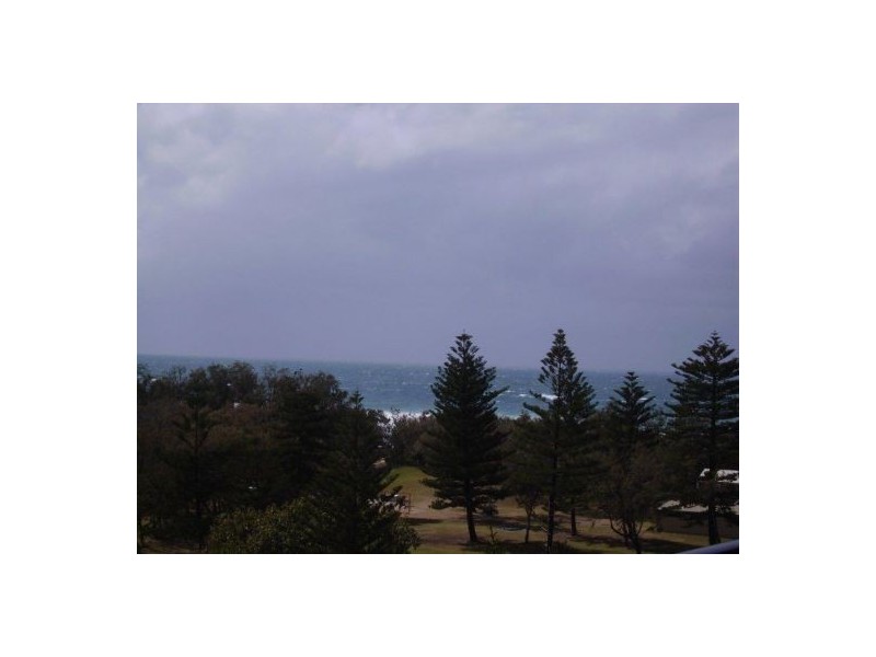 Unit 14 ‘Admiral North’ 14 Macarthur Parade, Main Beach QLD 4217