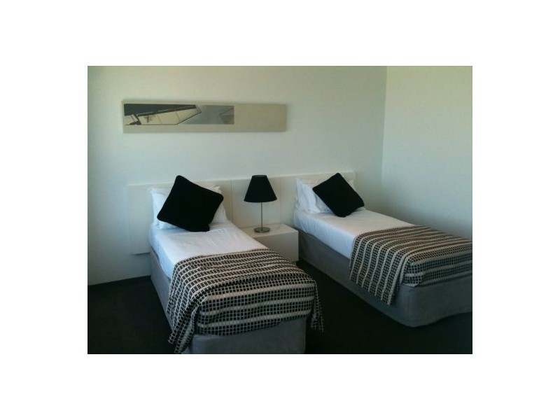 4304/9 Hamilton Ave, Surfers Paradise QLD 4217